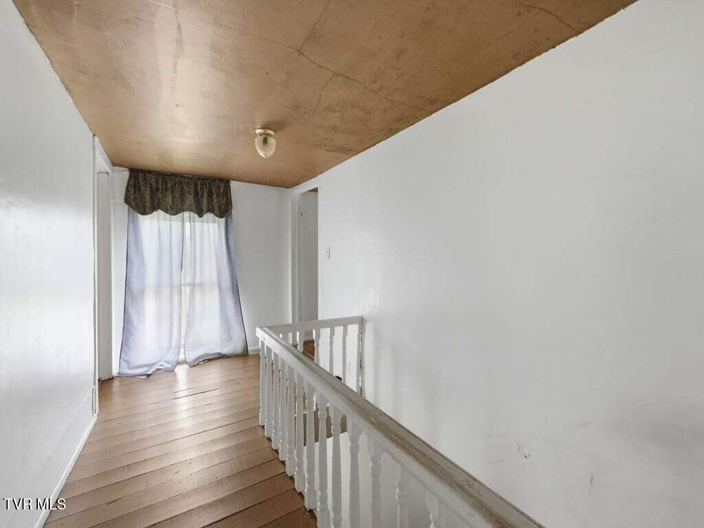 990 Dover Road Morristown, TN 37813 - Photo 20 of 33 990 Dover Rd - 19