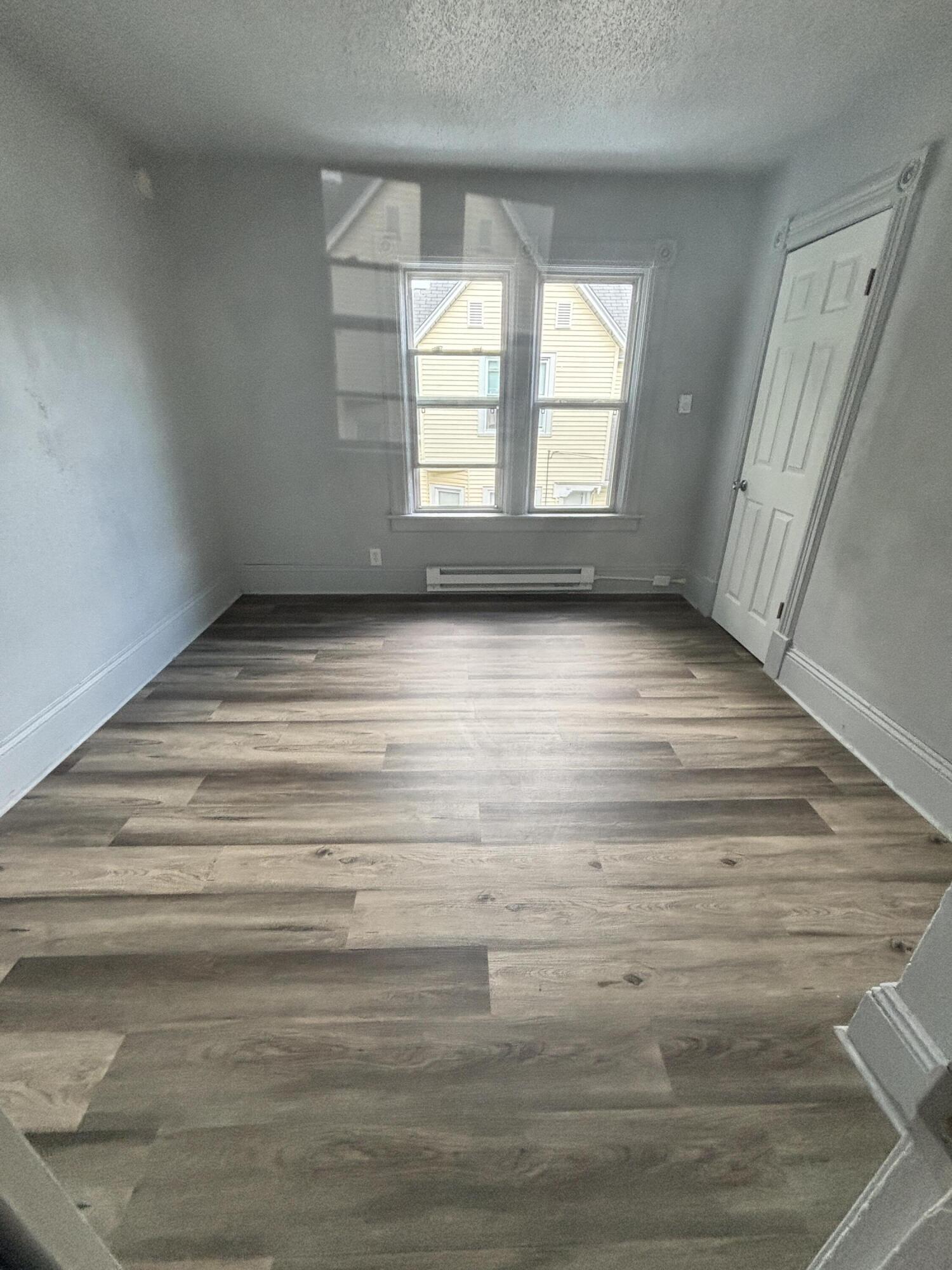 633 West North Street, Unit 2 Kalamazoo, MI 49007 - Photo 15 of 16 IMG_3427