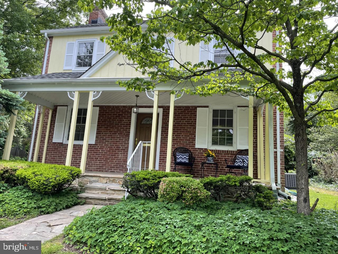 819 Tred Avon Road Baltimore, MD 21212 - Photo 2 of 25 Front porch colonial