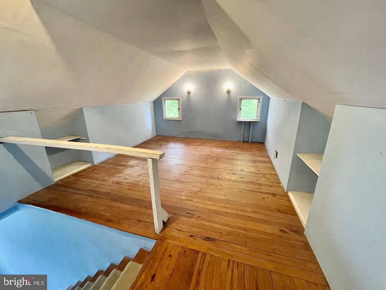 819 Tred Avon Road Baltimore, MD 21212 - Photo 17 of 25 3rd flr attic w/4th bdrm possibility (no heat/air)