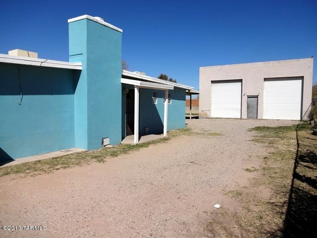 1427 East Alvord Road Tucson, AZ 85706 - Photo 4 of 21