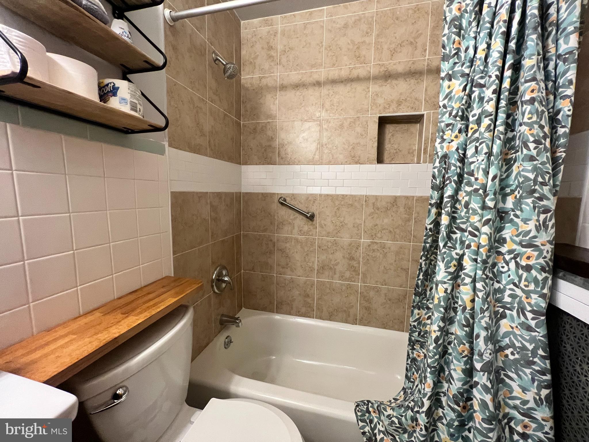 539 Timberlake Road Upper Darby, PA 19082 - Photo 13 of 17 a bathroom with a bathtub and shower