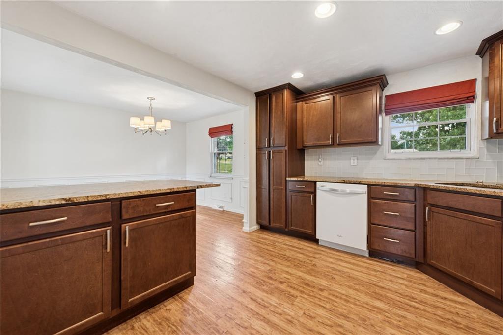 103 Ruth Drive Hunker, PA 15639 - Photo 9 of 29 Gallery Image 9