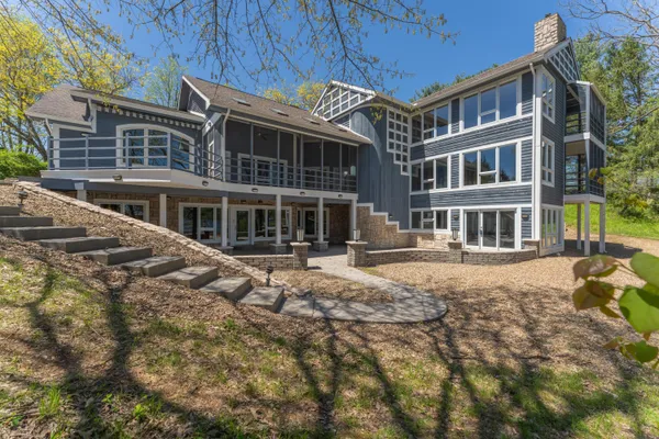 $1,999,000 | 29740 Blosser Road, Logan, OH 43138