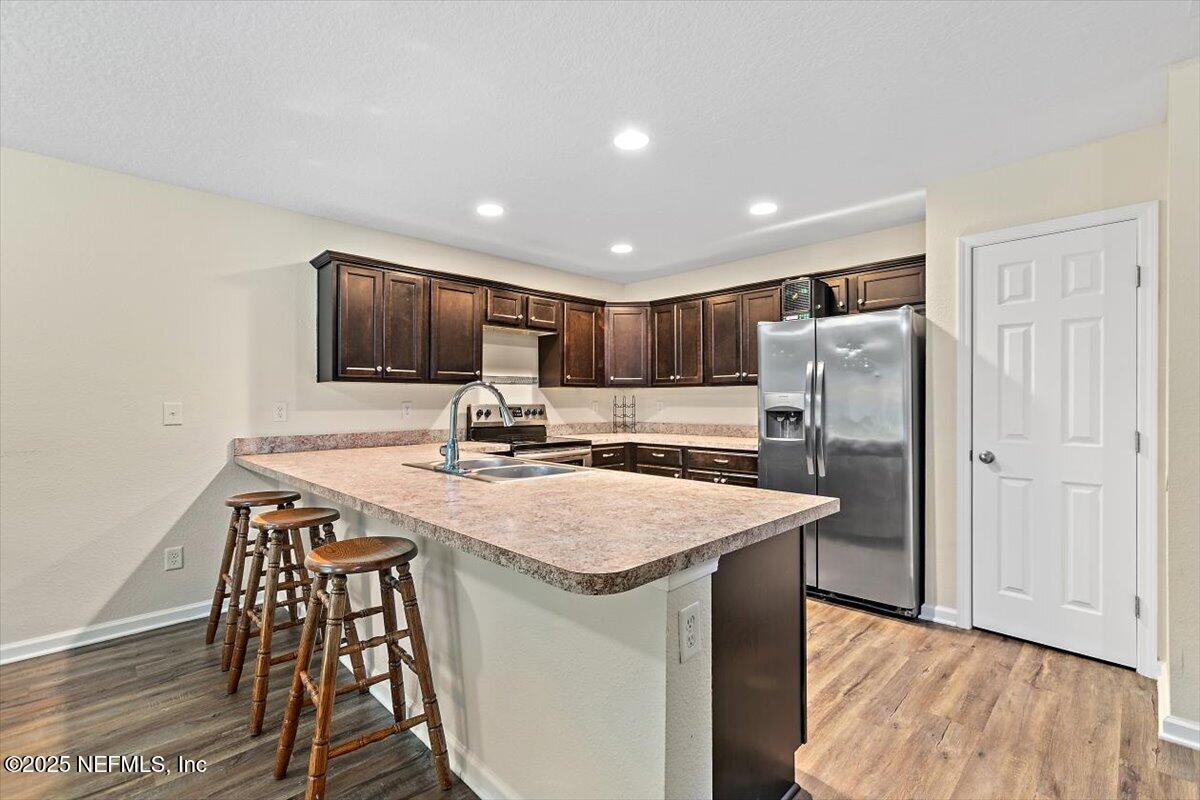 4116 Adirolf Road Jacksonville, FL 32207 - Photo 6 of 18 06-Kitchen