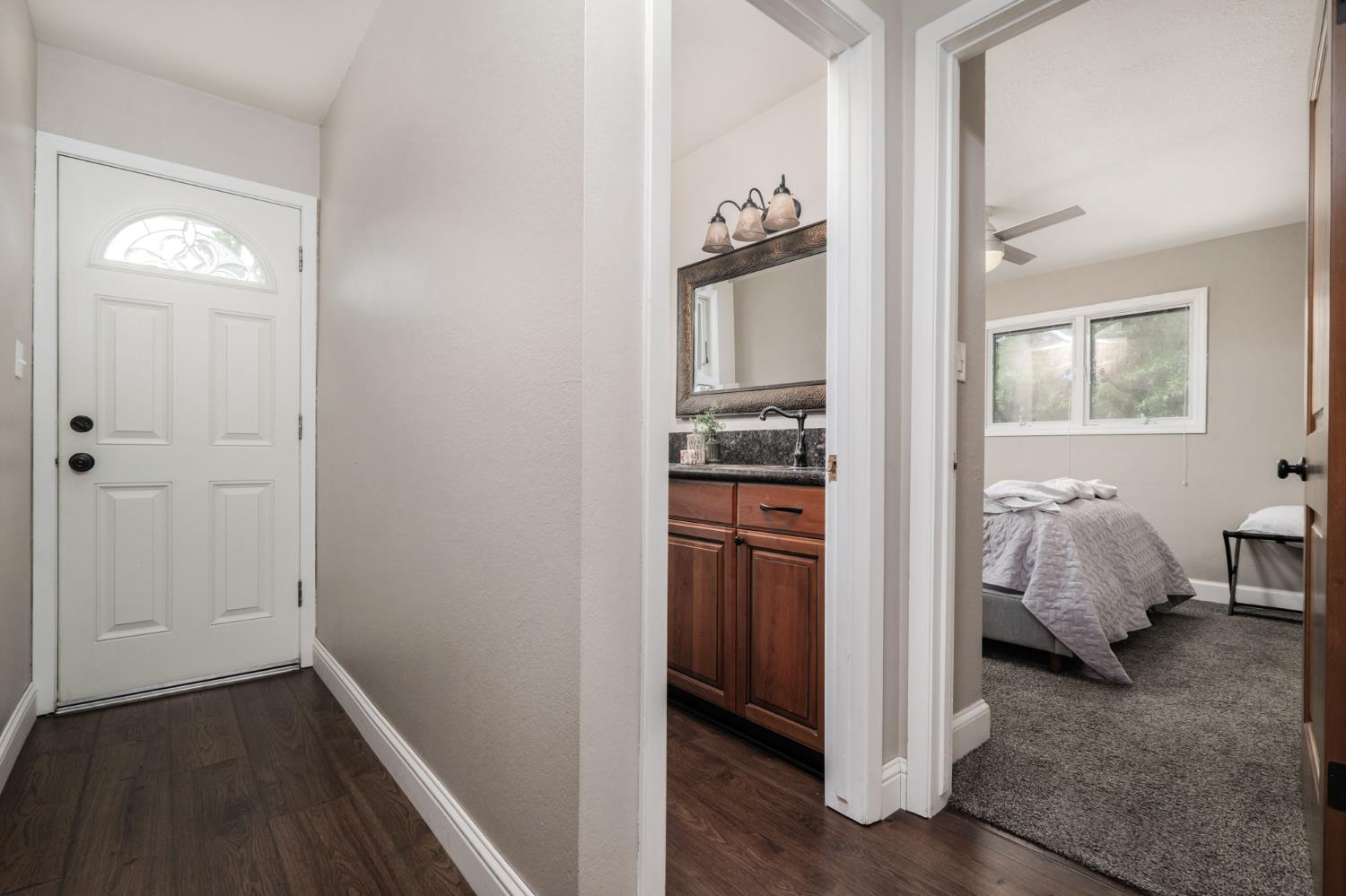 5249 Adelaide Way Carmichael, CA 95608 - Photo 18 of 75