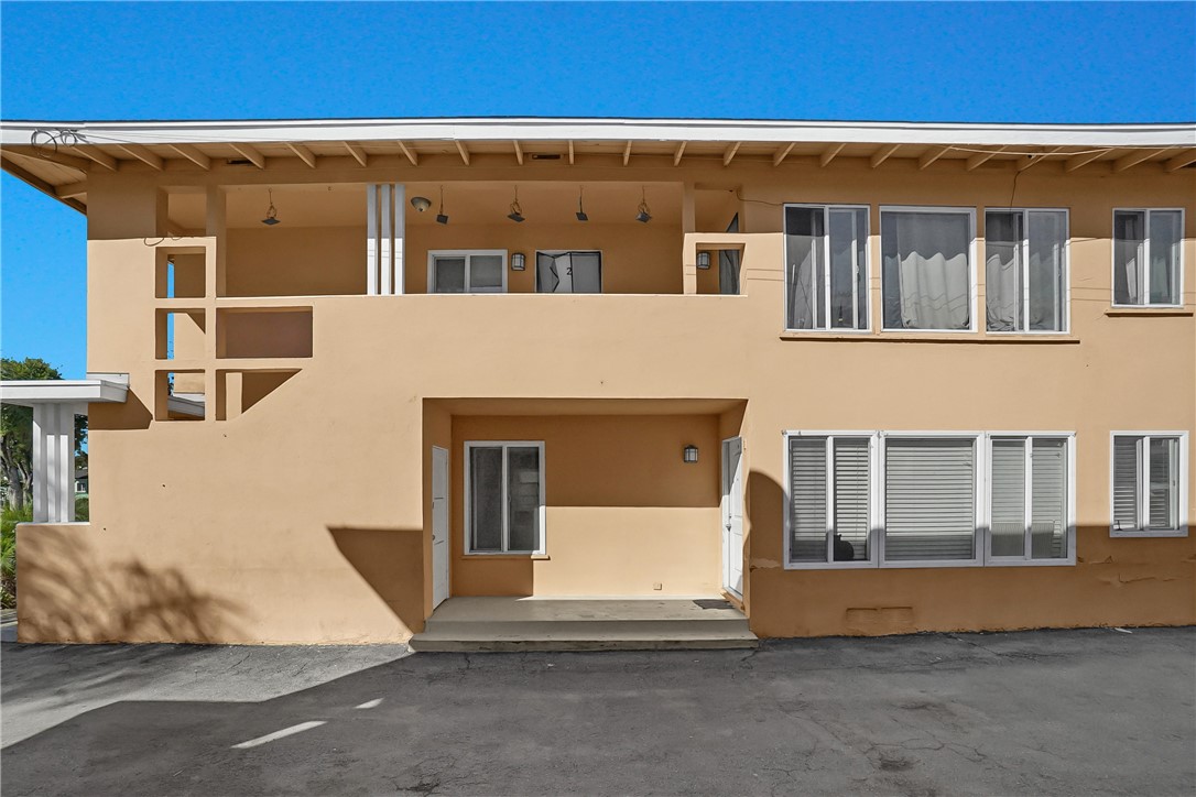 1405 South Broadway Santa Ana, CA 92707 - Photo 4 of 18