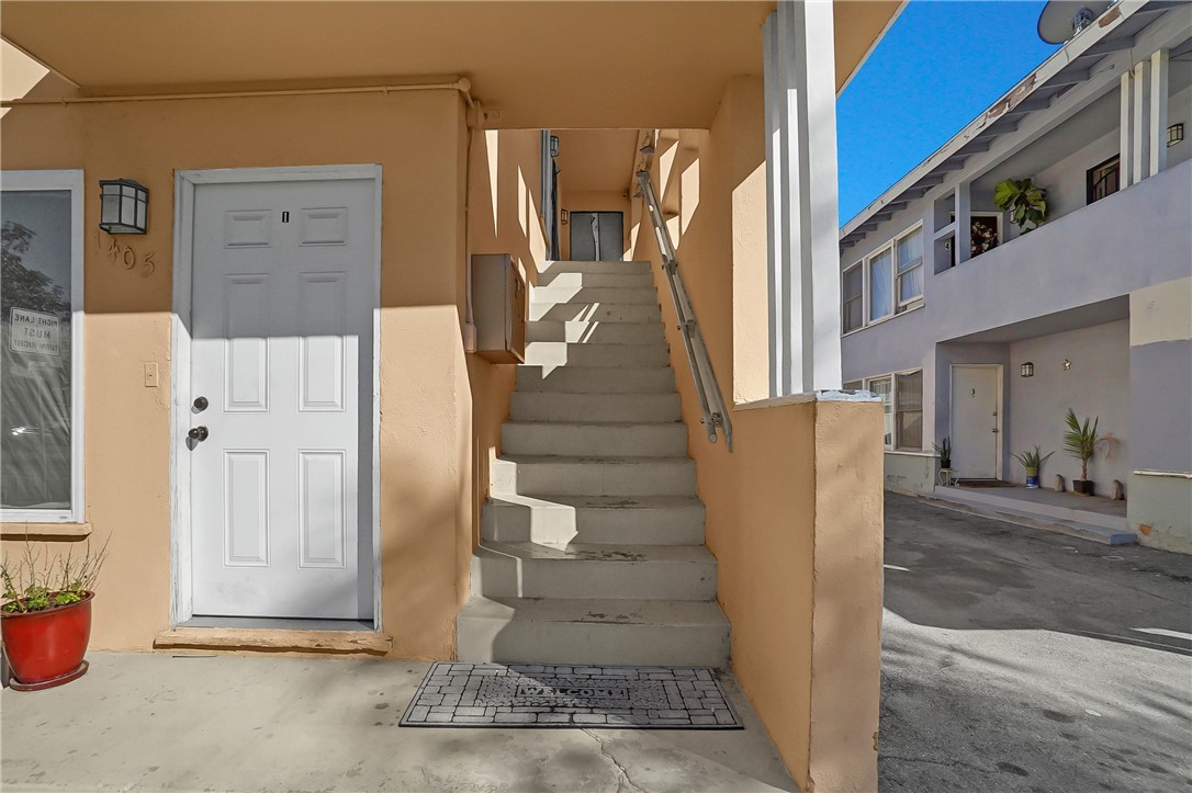 1405 South Broadway Santa Ana, CA 92707 - Photo 8 of 18