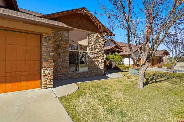 $595,000 | 1135 Park Avenue, Unit 905, Pagosa Springs, CO 81147