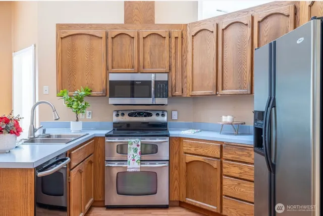 $2,900 | 11209 Southeast 267th Place, Kent, WA 98030