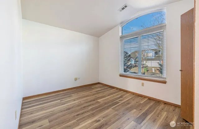 $2,900 | 11209 Southeast 267th Place, Kent, WA 98030