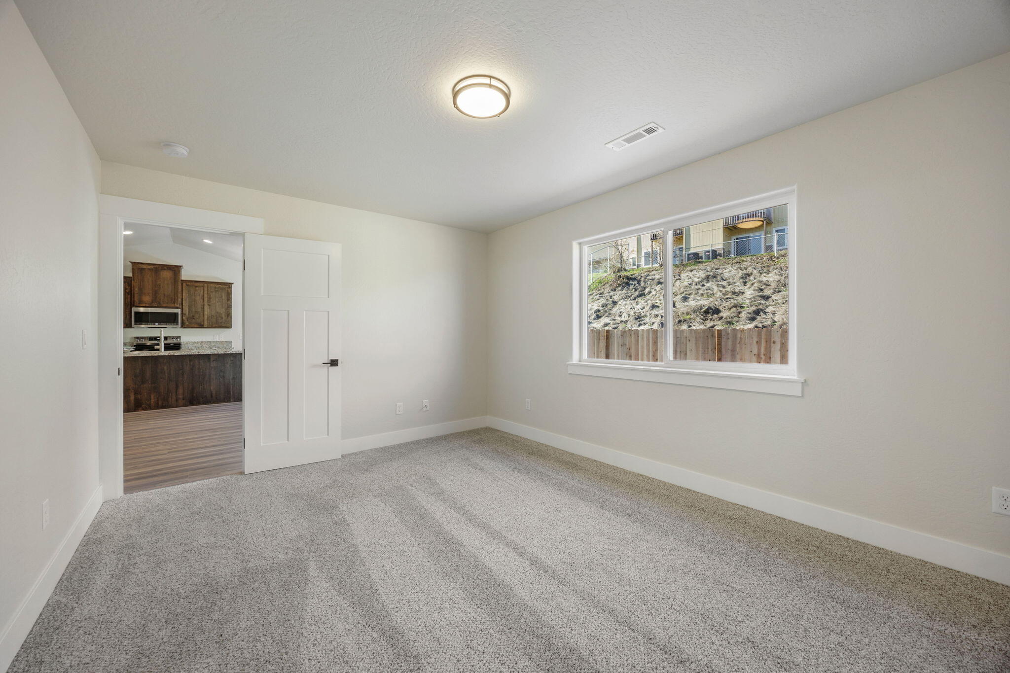 319 Christopher Way Talent, OR 97540 - Photo 25 of 35 ApxCW (25)