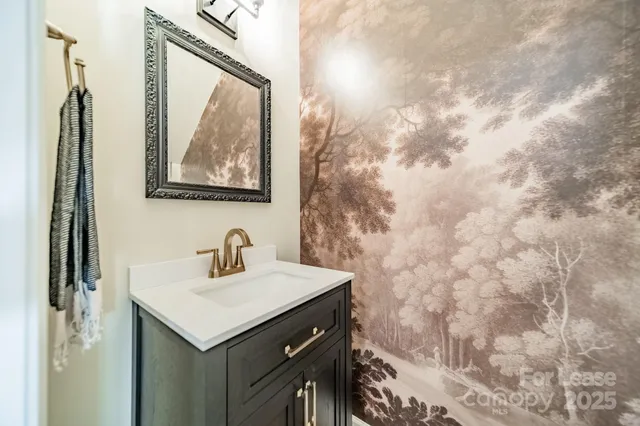 $2,100 | 13107 Arbor Day Court, Charlotte, NC 28269