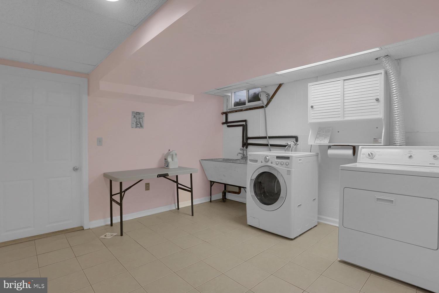 1508 Pelham Road Harrisburg, PA 17110 - Photo 38 of 41 #WelcomeHome #Laundry