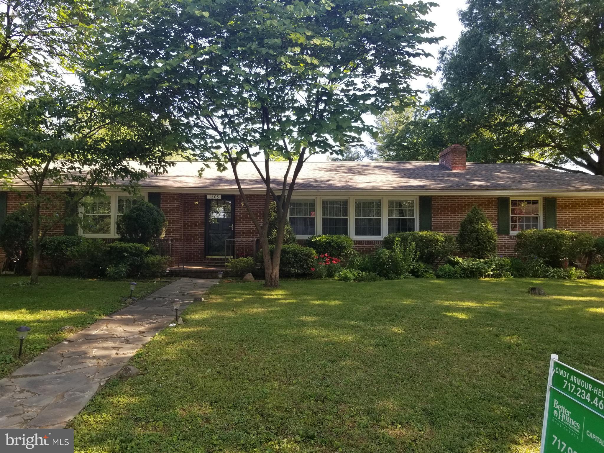 1508 Pelham Road Harrisburg, PA 17110 - Photo 7 of 41 #WelcomeHome #SolidBrickRancher #Pelham