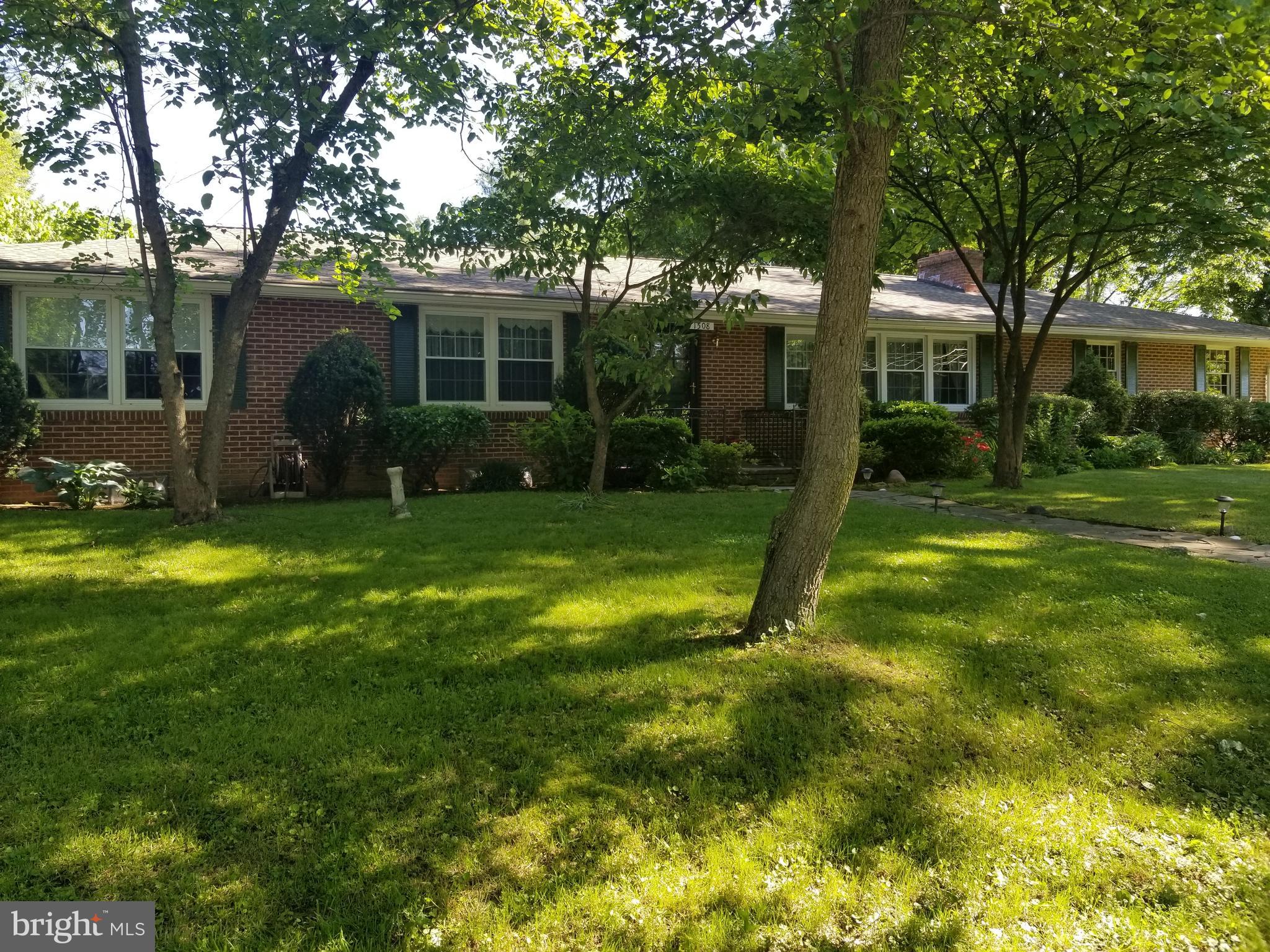 1508 Pelham Road Harrisburg, PA 17110 - Photo 10 of 41 #WelcomeHome #SolidBrickRancher #Pelham