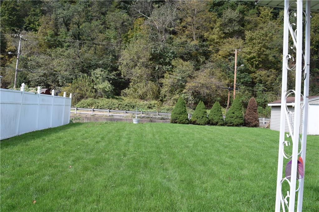 720 Ganges Way Pittsburgh, PA 15207 - Photo 3 of 11 Gallery Image 3