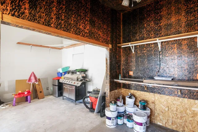 $289,000 | 342 Gov Hogg Drive, Point Blank, TX 77364