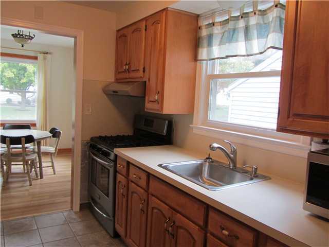 337 East Beaumont Road Columbus, OH 43214 - Photo 8 of 15 Gallery Image 8
