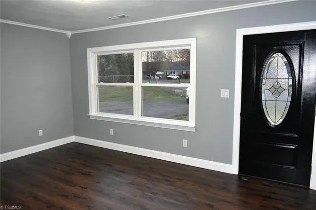 $254,900 | 258 Badgett Avenue, Mount Airy, NC 27030