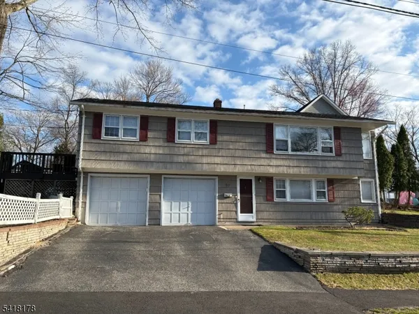 $4,600 | 52 Oakwood Avenue, Livingston, NJ 07039