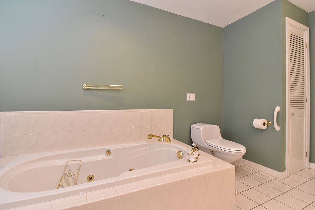 87 Division Street Lincoln, RI 02838 - Photo 13 of 28