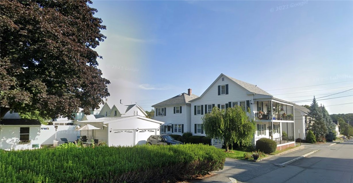 87 Division Street Lincoln, RI 02838 - Photo 3 of 28