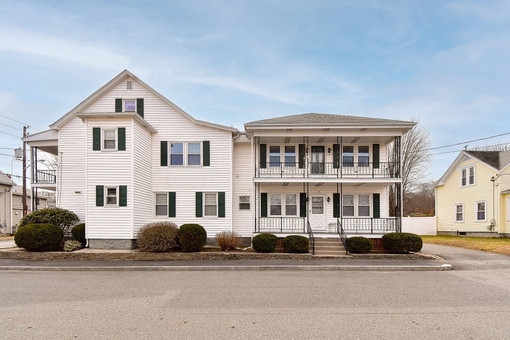 87 Division Street Lincoln, RI 02838 - Photo 6 of 28