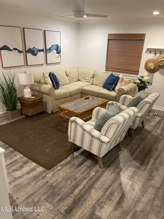 $2,900 | 1282 Beach Boulevard, Unit 123, Biloxi, MS 39530