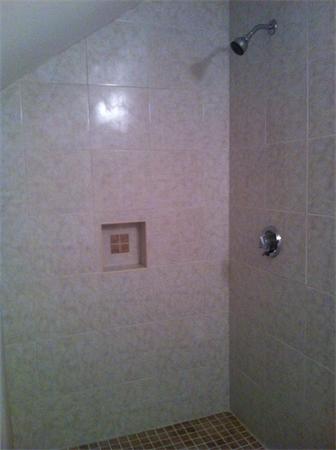 26 Alberta Street Springfield, MA 01108 - Photo 18 of 26