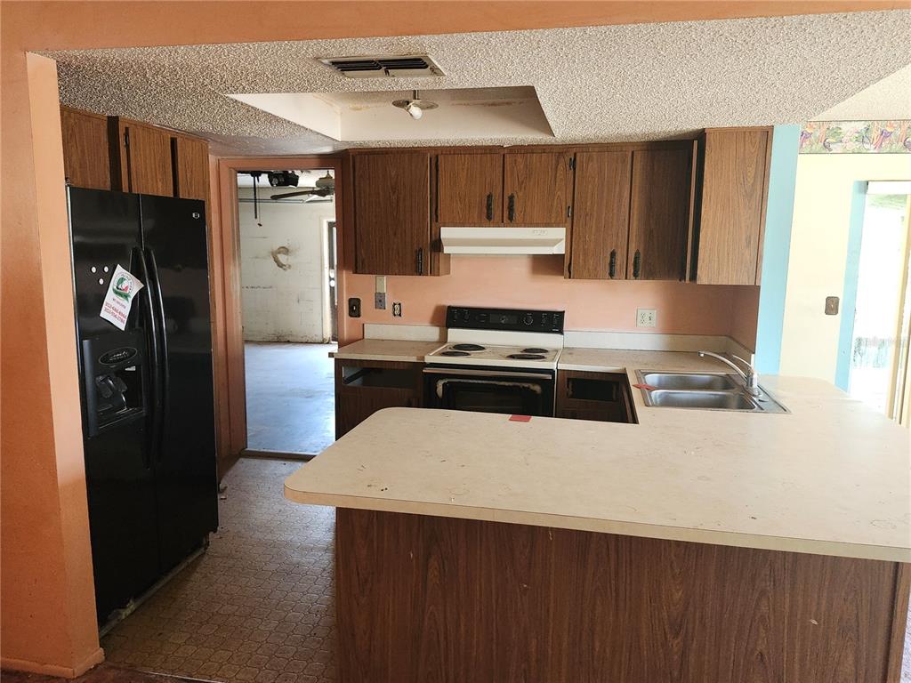 2377 Giovanni Avenue Spring Hill, FL 34608 - Photo 5 of 14