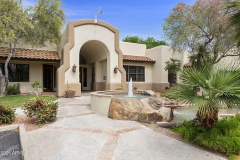 $299,999 | 750 East Northern Avenue, Unit 2051, Phoenix, AZ 85020