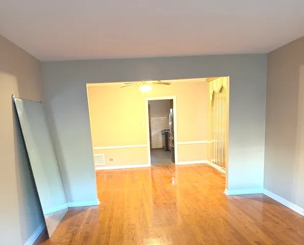 $3,900 | 11706 South Artesian Avenue, Chicago, IL 60655