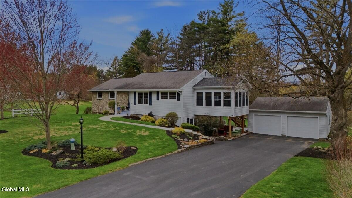 43 Meadowview Road Queensbury, NY 12804 - Photo 1 of 37 Meadowview