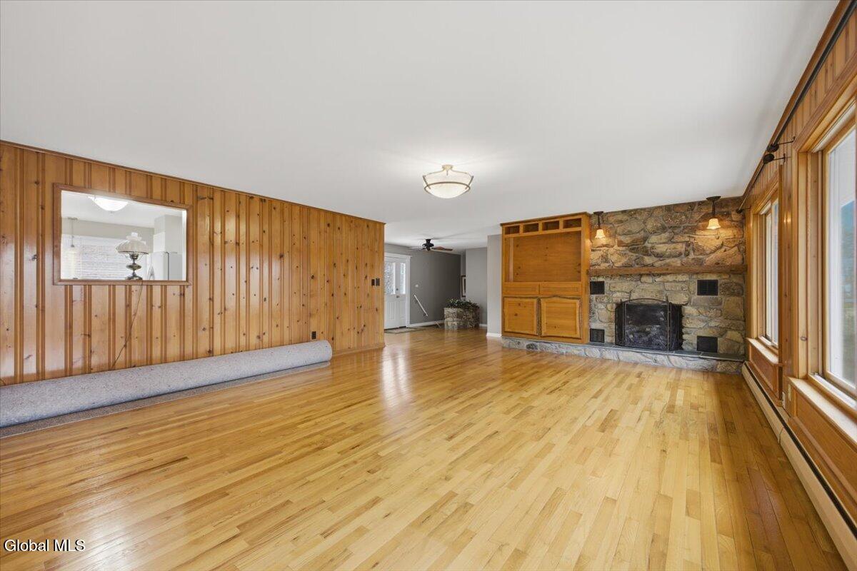 43 Meadowview Road Queensbury, NY 12804 - Photo 16 of 37 Upstairs Living room