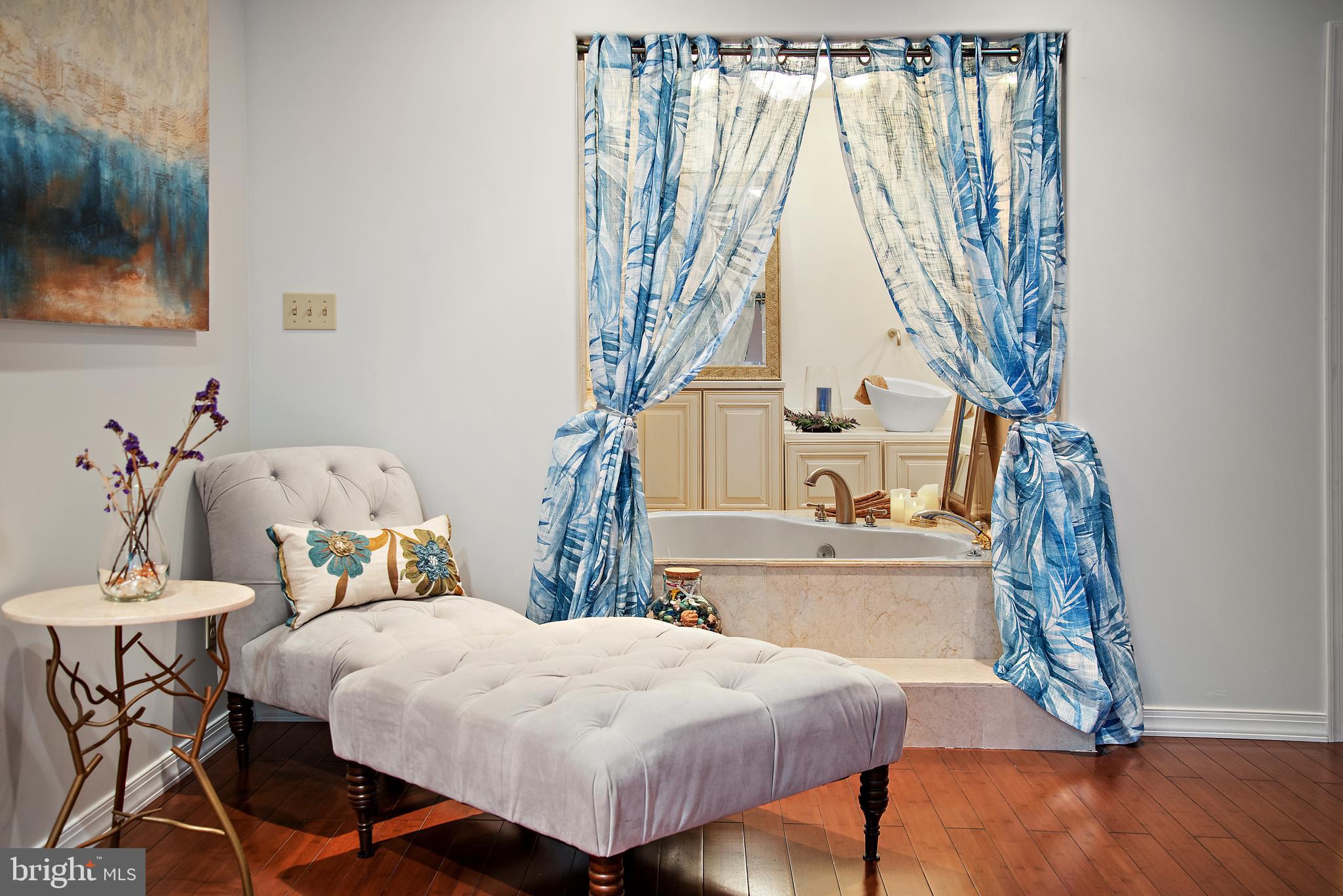 6345 South Point Road Berlin, MD 21811 - Photo 57 of 107 2nd Fl. Master w/ Whirlpool Tub & Shower