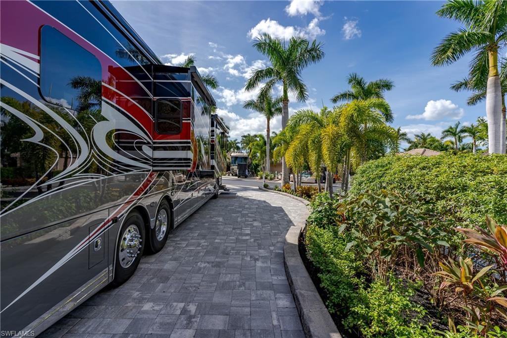 13547 Snook Circle Naples, FL 34114 - Photo 19 of 37