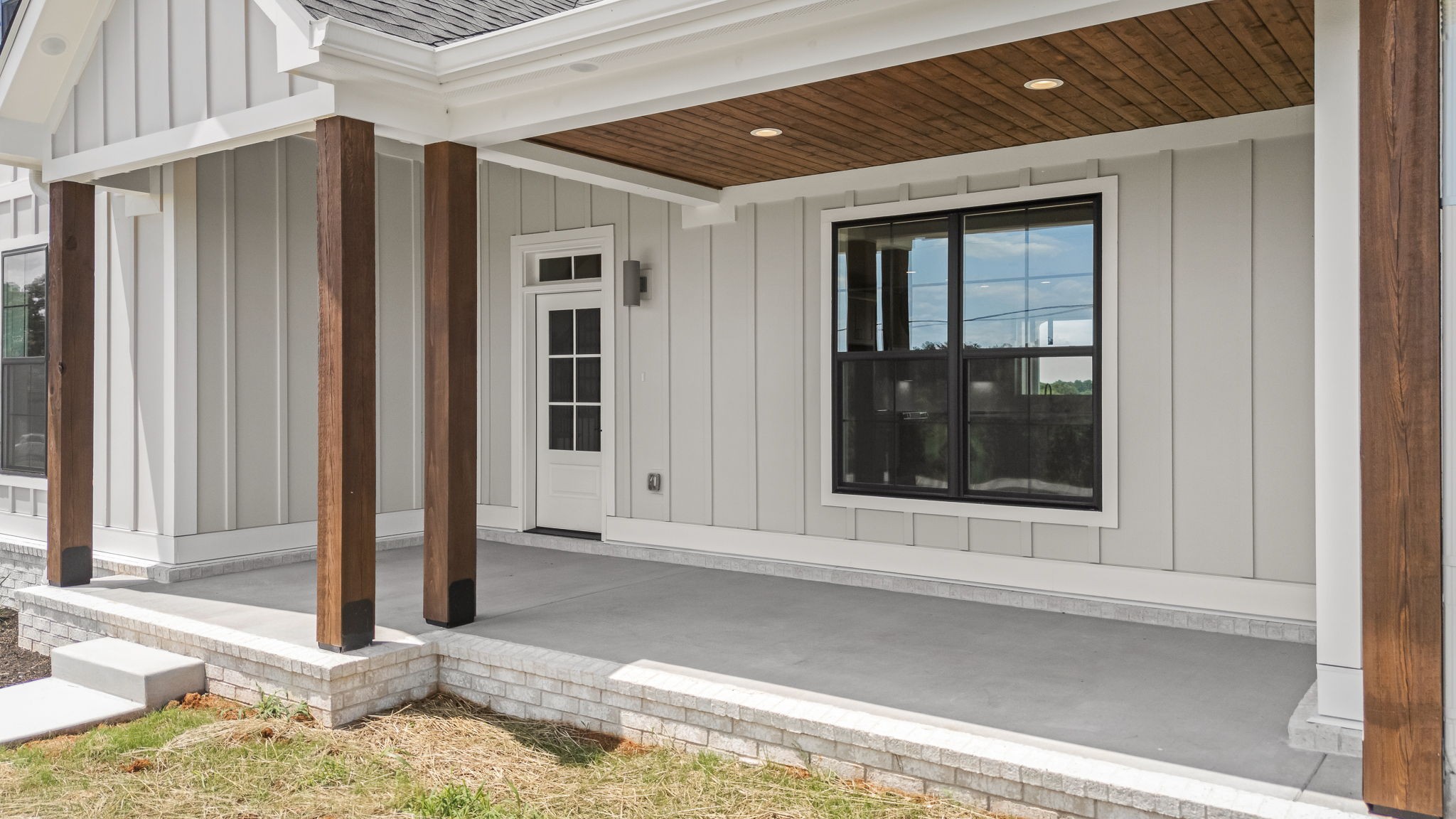 6918 Shelbyville Road Morrison, TN 37357 - Photo 6 of 46