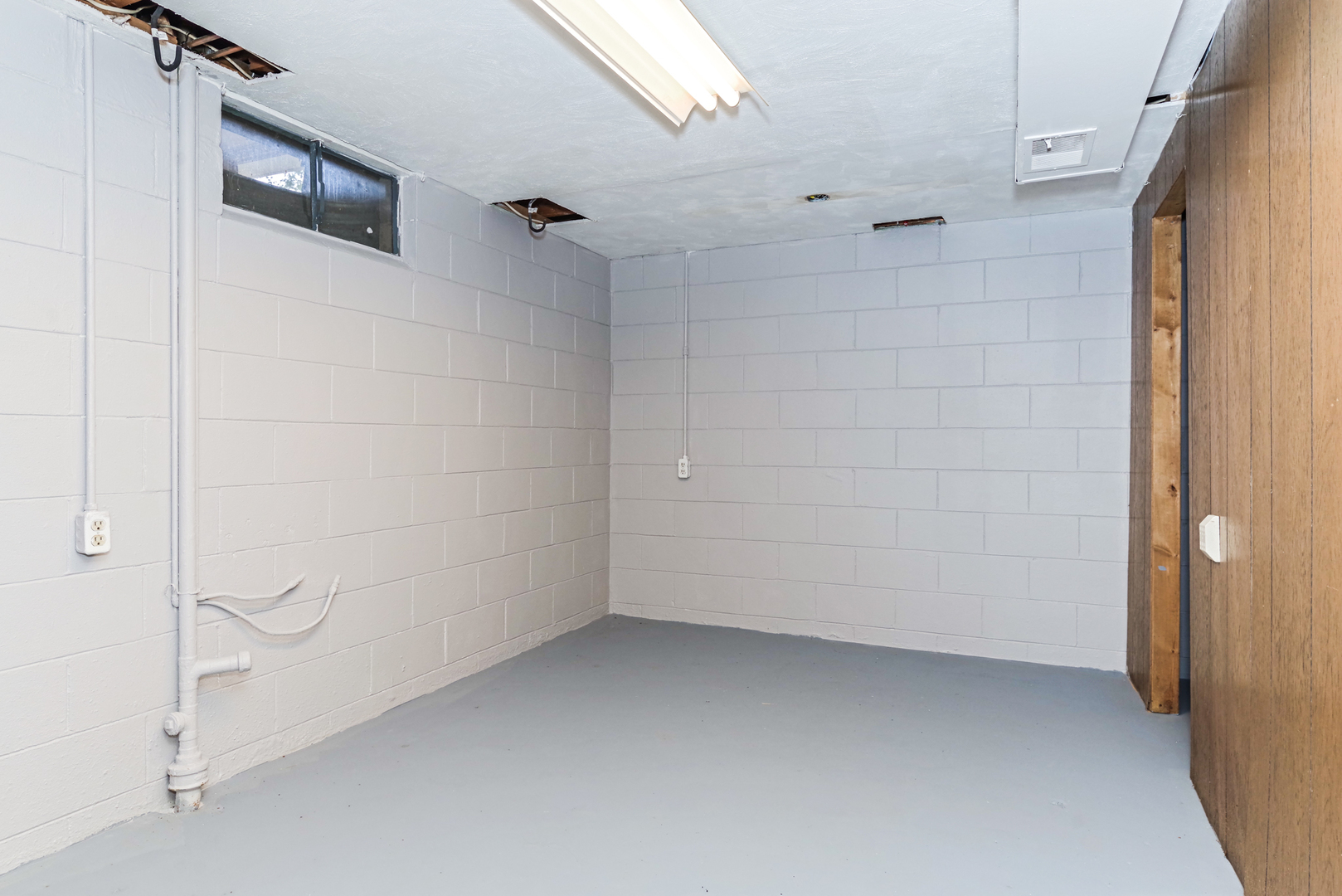 22 Ardith Drive Normal, IL 61761 - Photo 42 of 51 a view of a small space