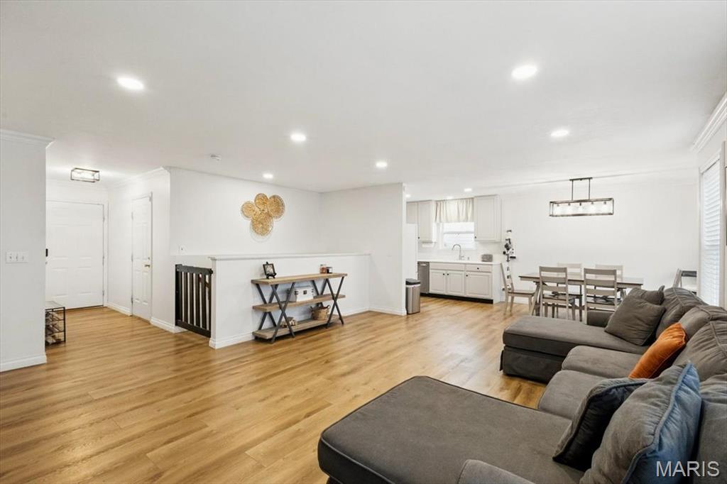 116 Hunters Green Lane Eureka, MO 63025 - Photo 5 of 41