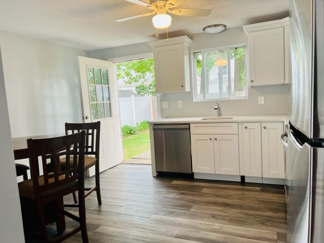 33 Cecile Street Lincoln, RI 02865 - Photo 4 of 12