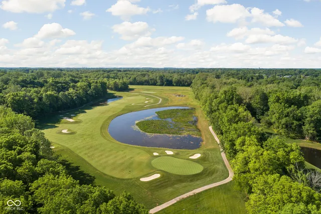 $3,700,000 | 4580 Strathmore Lane, Zionsville, IN 46077