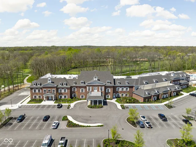 $3,700,000 | 4580 Strathmore Lane, Zionsville, IN 46077