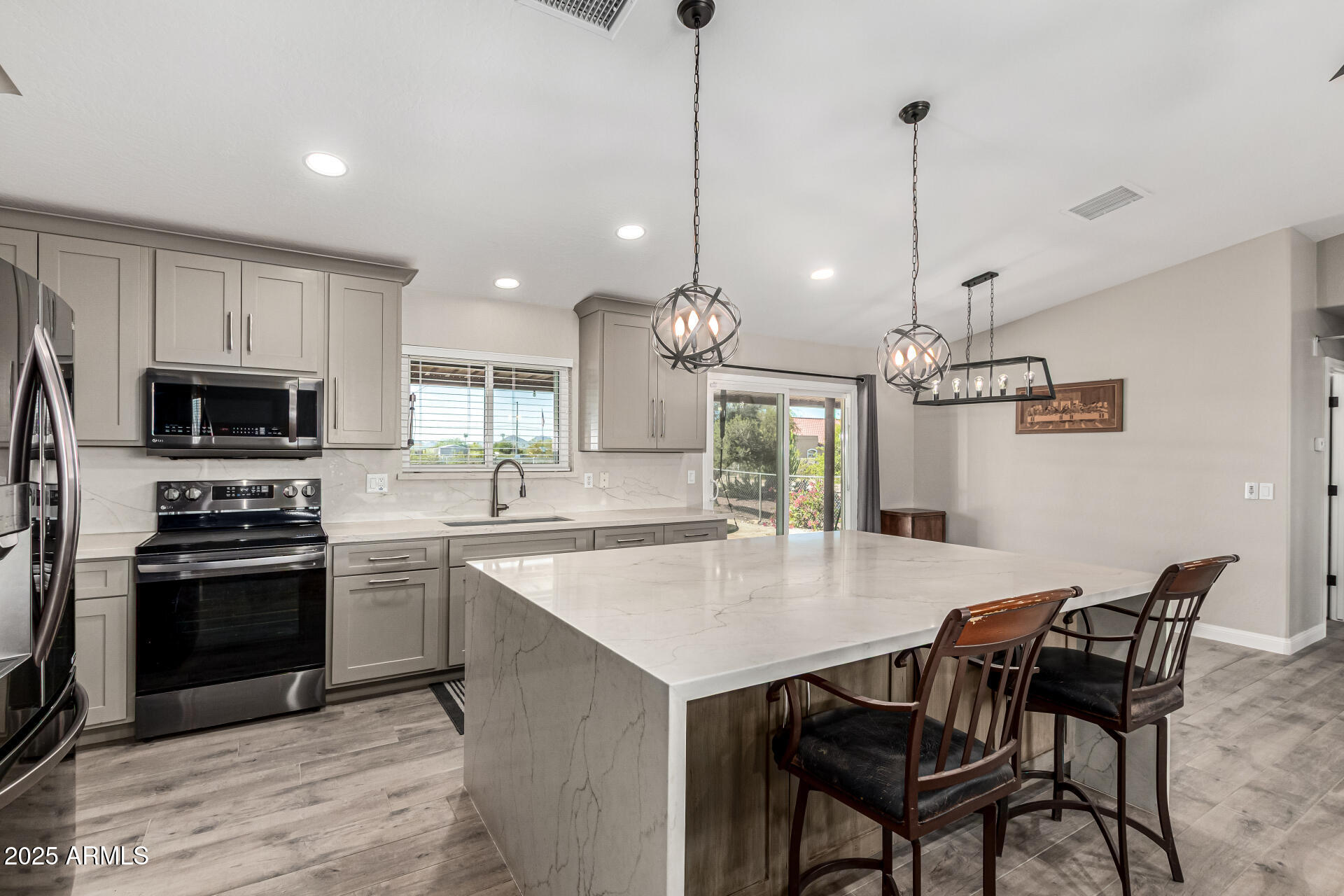 12614 South Gopher Road Buckeye, AZ 85326 - Photo 11 of 48 11 - Gopher