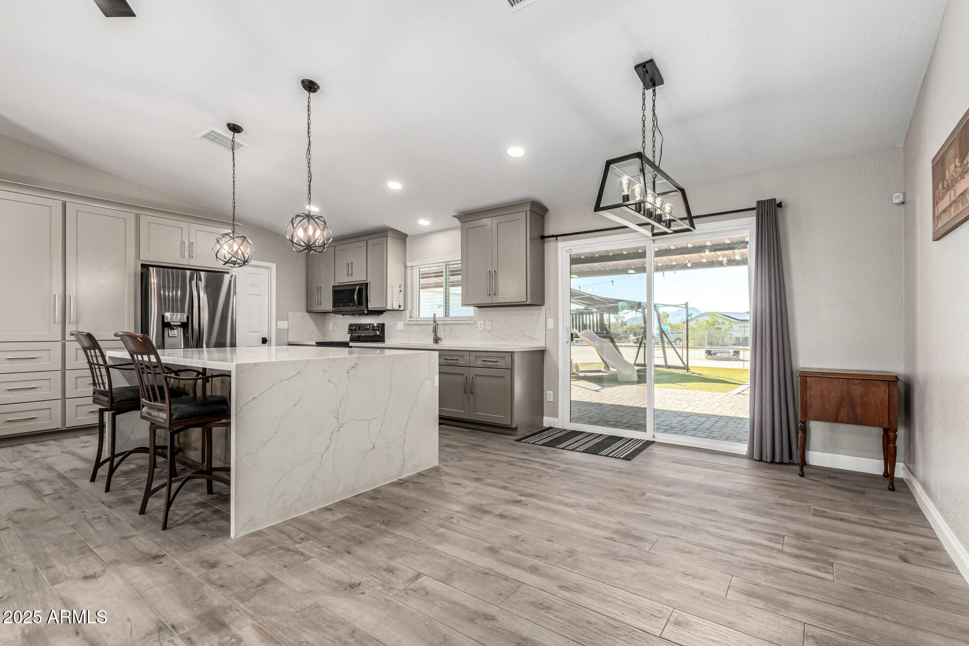 12614 South Gopher Road Buckeye, AZ 85326 - Photo 9 of 48 9 - Gopher