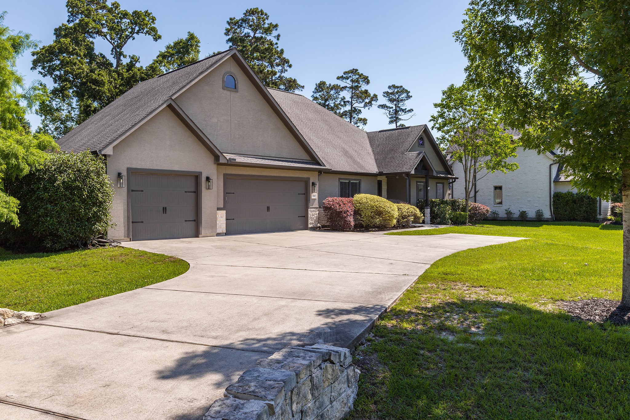 5507 Bright Timber Landing Drive Spring, TX 77386 - Photo 41 of 45 Large driveway with additional parkin