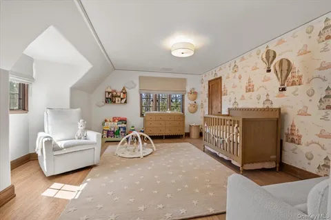 $1,999,000 | 12 Hampton Road, Port Washington, NY 11050