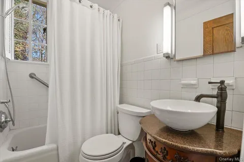 $1,999,000 | 12 Hampton Road, Port Washington, NY 11050