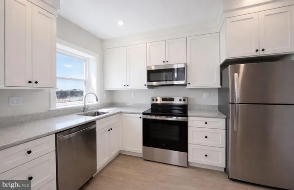 $2,100 | 216 West Front Street, Unit 3, Media, PA 19063