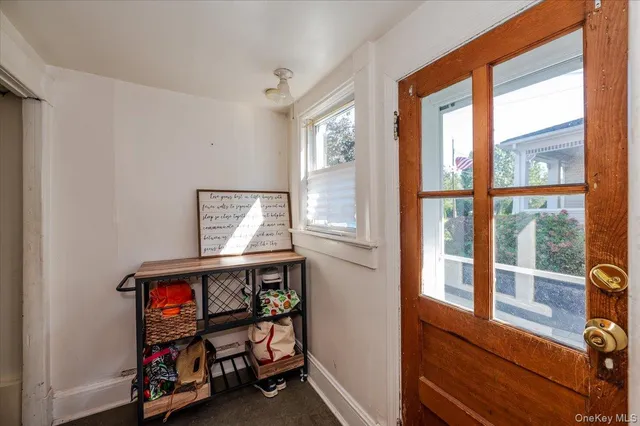 $3,500 | 48 Davison Place, Unit 1, Rockville Centre, NY 11570